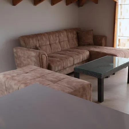 Your Charming Sea View Penthouse In Apartament Çeşme
